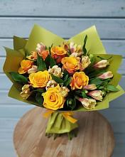 Букет цветов из:  Альстромерии и Розы #REPLACE_PRED# Митрополье