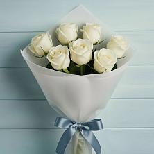 Букет 7 Белых роз Эдлесс Лав в Митрополье