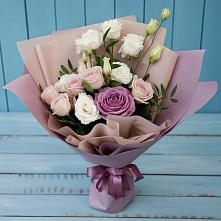 Букет цветов из:  Розы и Лизиантусы #REPLACE_PRED# Митрополье