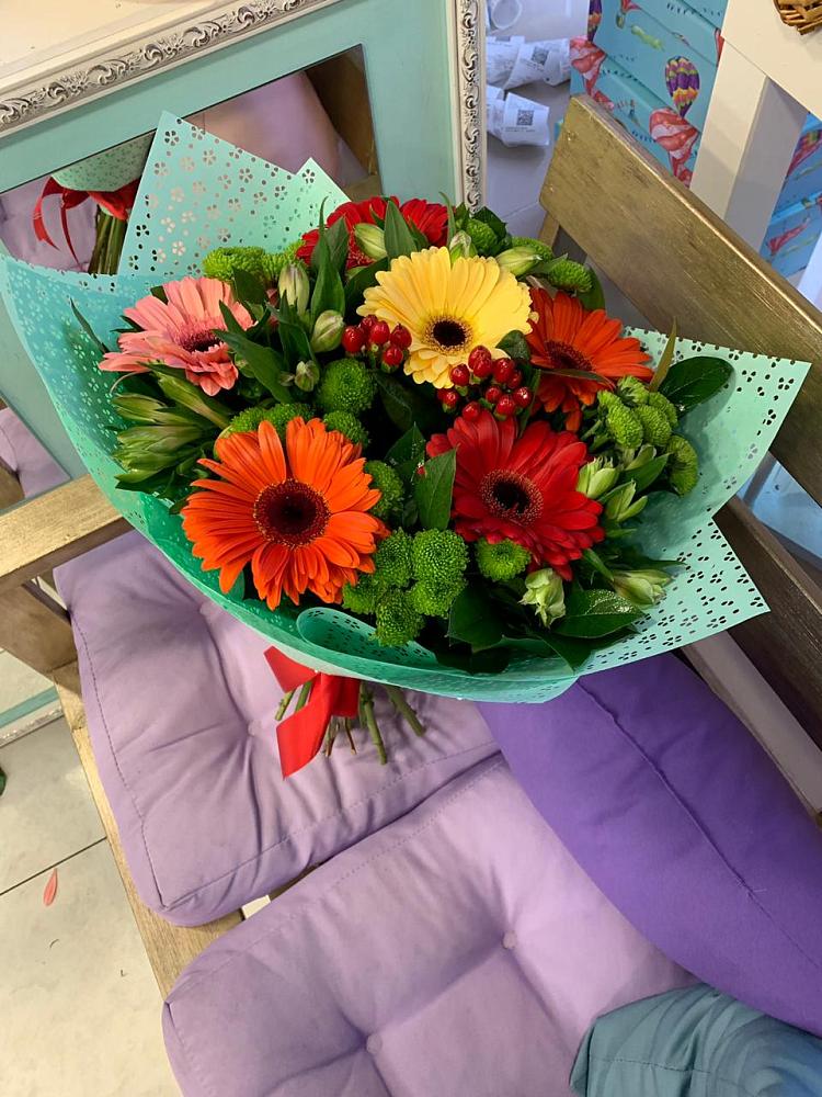 Букет цветов из: Герберы, Хризантемы и Альстромерии в Митрополье