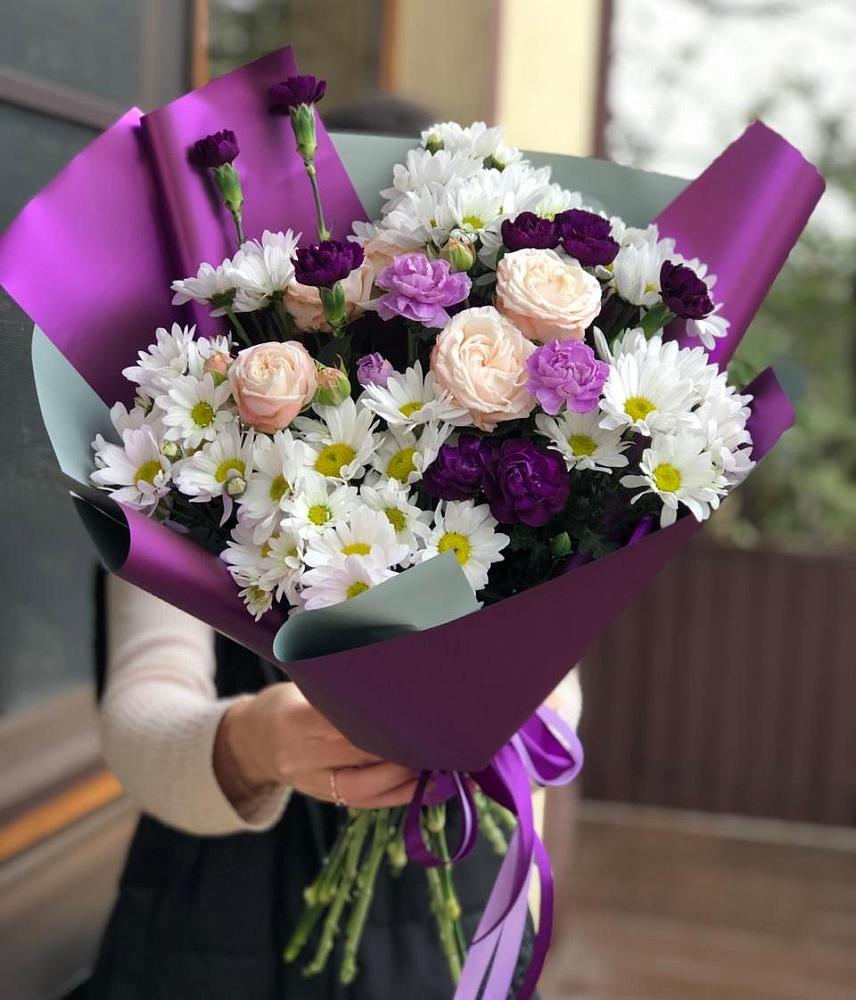 Букет цветов из: Хризантемы, Гвоздики и Розы в Митрополье