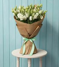 Букет цветов из:  Лизиантусы в Митрополье