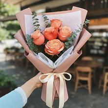 Букет цветов из:  Розы в Митрополье