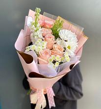 Букет цветов из:  Хризантемы и Розы в Митрополье