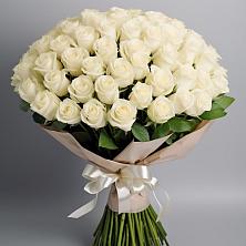 Букет 101 беля роза Белоснежка в Митрополье