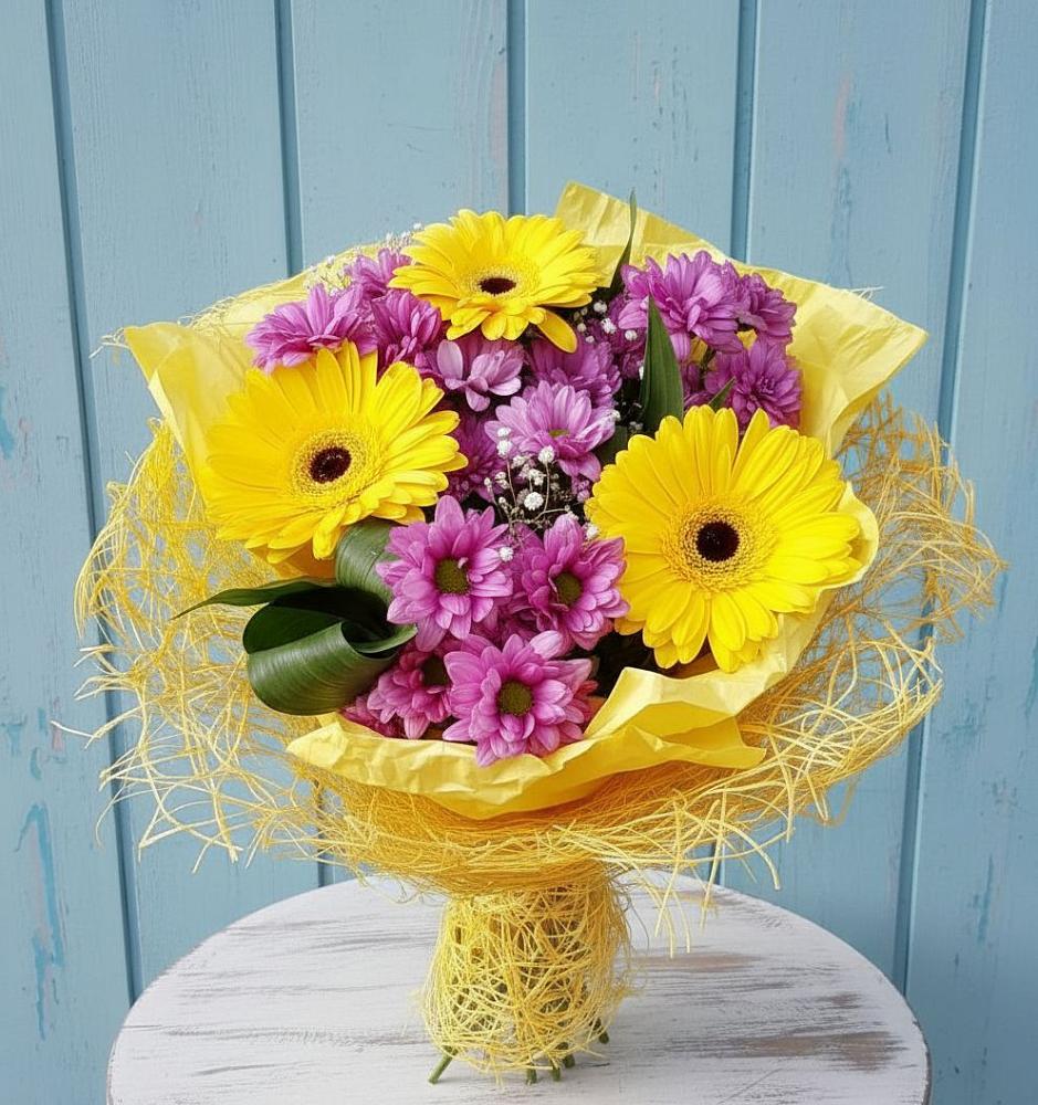 Букет цветов из: Хризантемы и Герберы в Митрополье