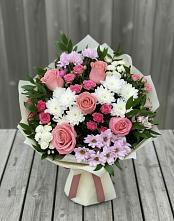 Букет цветов из:  Альстромерии, Гвоздики, Розы и Хризантемы в Митрополье