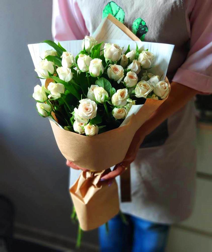 Букет цветов из: Розы в Митрополье
