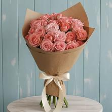 Букет цветов из:  Розы #REPLACE_PRED# Митрополье