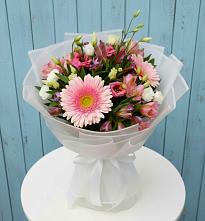 Букет цветов из:  Герберы, Альстромерии и Лизиантусы в Митрополье