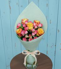 Букет цветов из:  Розы #REPLACE_PRED# Митрополье